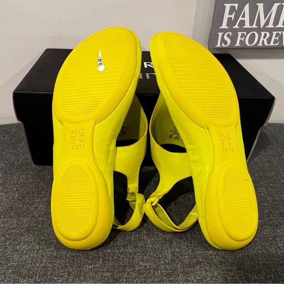 Naturalizer Genn-Detect Sandal wide width/size 7M - Picture 11 of 15